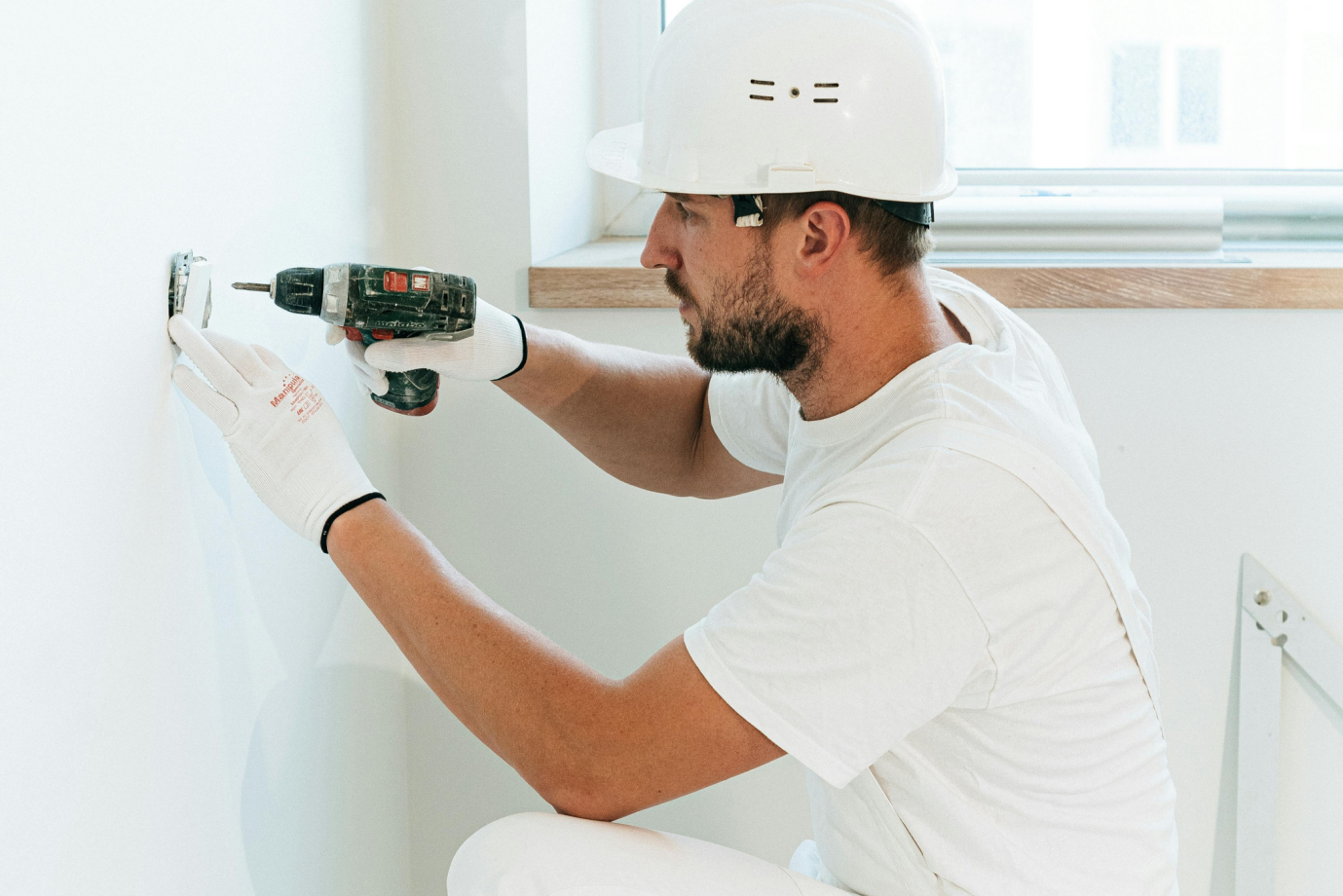 Can I Drill Into Concrete With Small Cordless Drill: Expert Tips