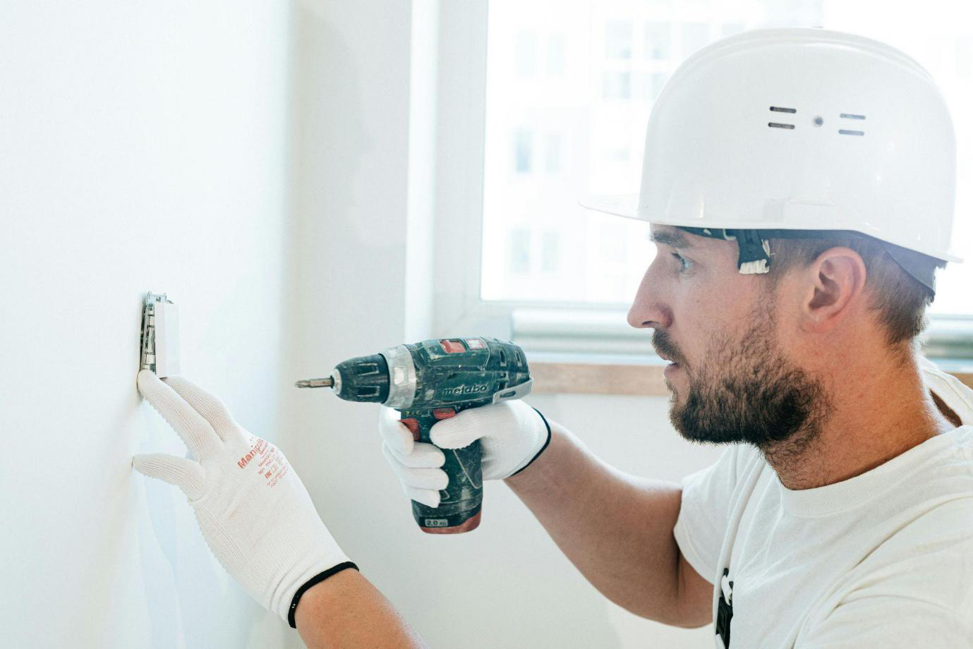 What Materials Can Be Drilled by a Hammer Drill?